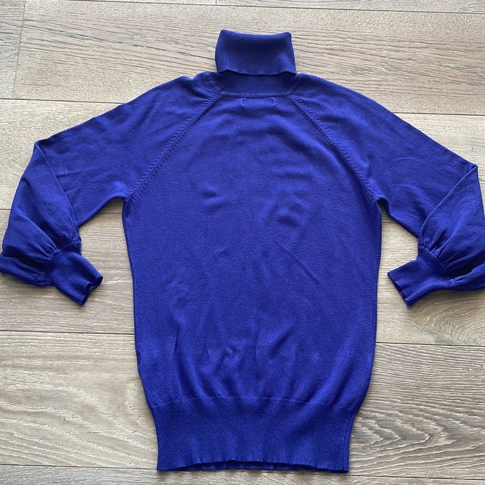 Excellent Condition Express Designstudio Fine Kni… - image 2